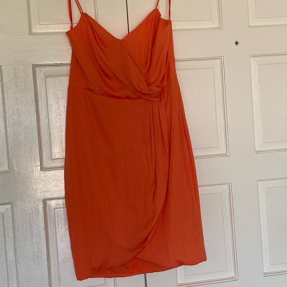 BANANA REPUBLIC.    SIDE SIPER